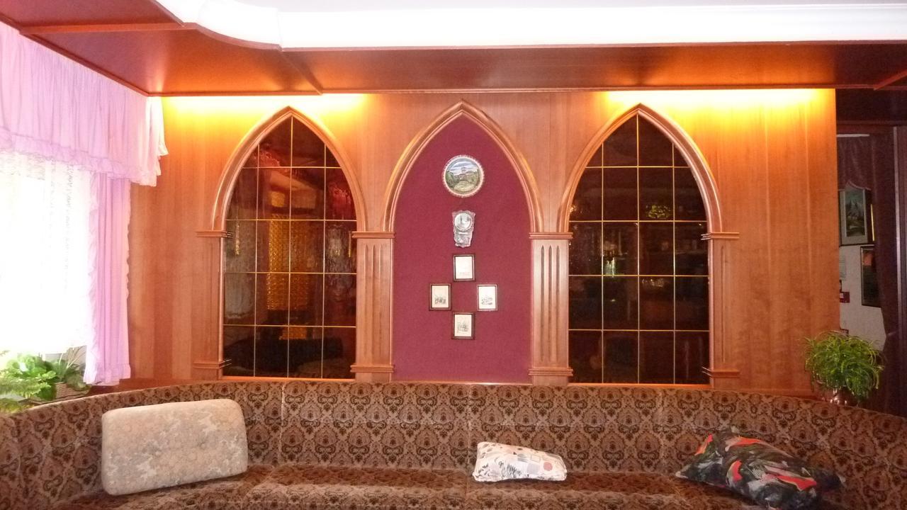 Hotel Terminus Levico Terme Bagian luar foto